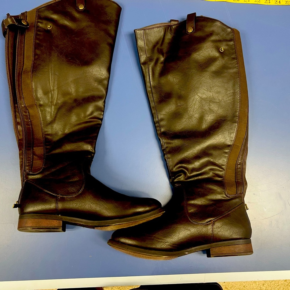Wendy tall boots brown wide calf 11
